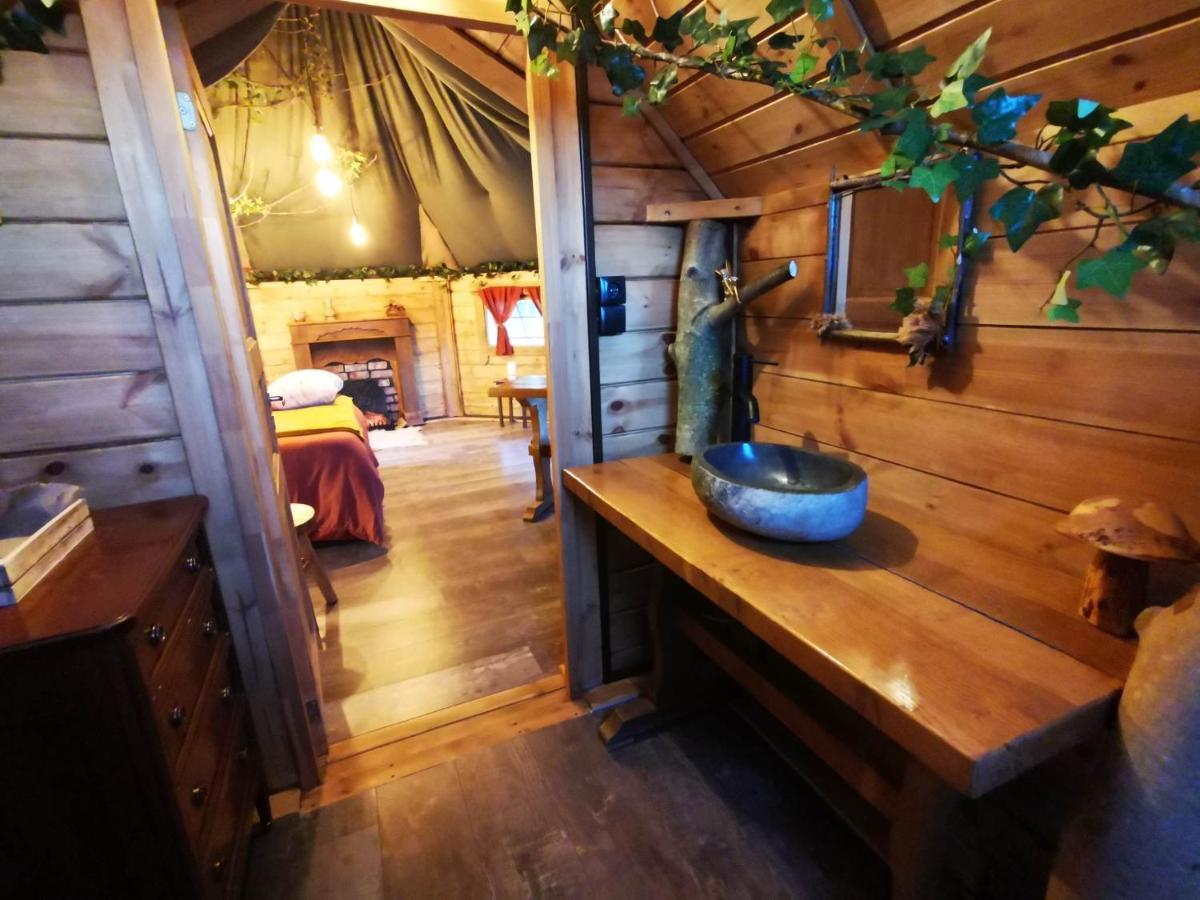 La Cabane Du Nuton Ardennais Tournes Kültér fotó