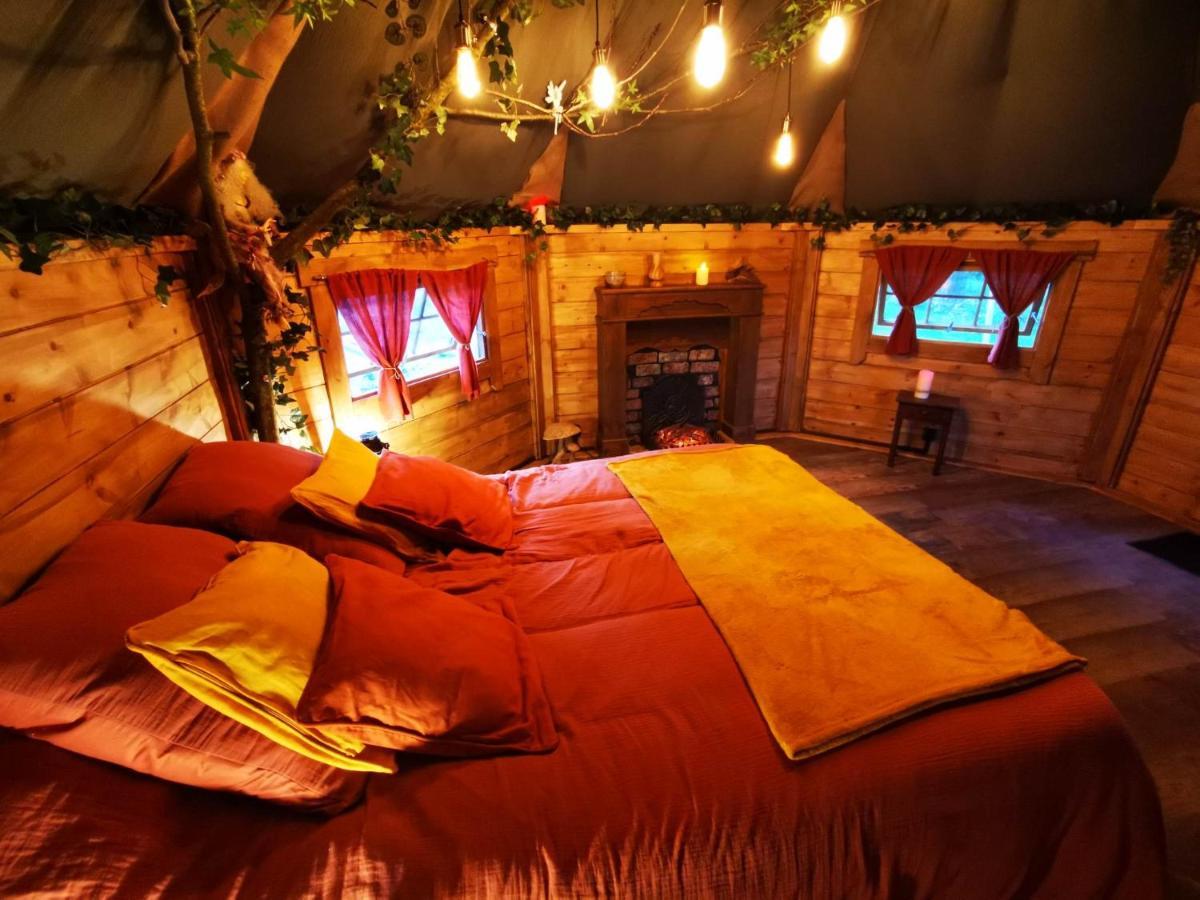 La Cabane Du Nuton Ardennais Tournes Kültér fotó